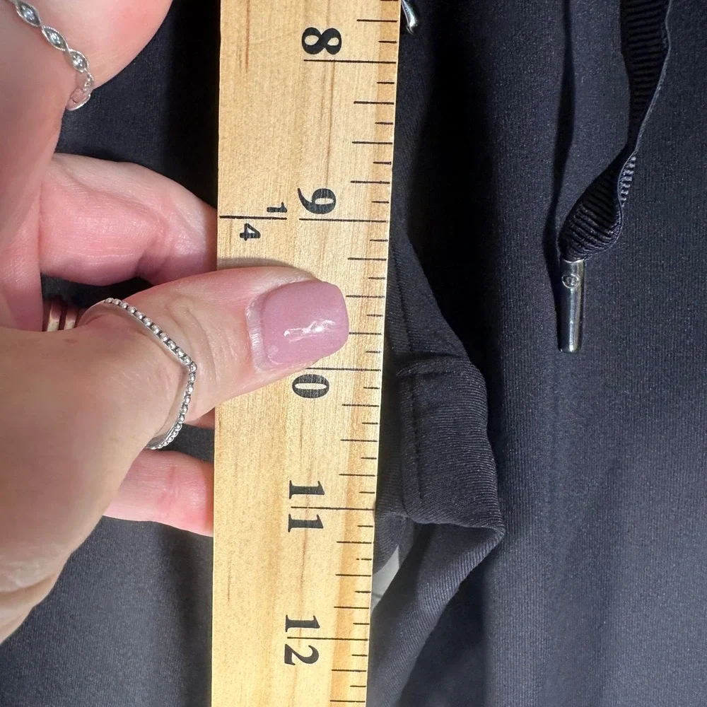 Lululemon On the Fly 7/8 Tapered Pant Black Luxtreme Jogger Size 6 LW5ATES